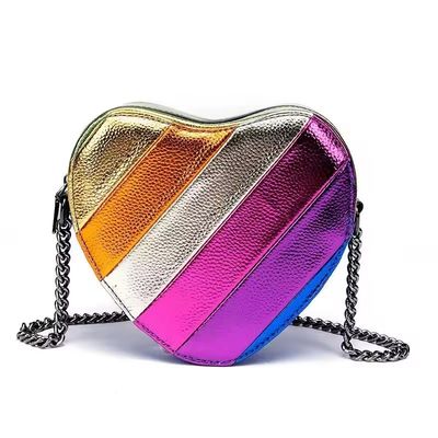 Bolsas de coração de moda para mulheres de verão Bolsas de mão de designers de moda em exquisito couro PU