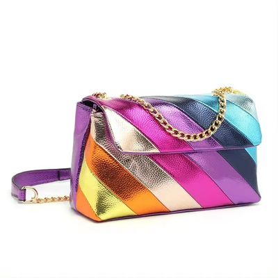 Bolsas de coração de moda para mulheres de verão Bolsas de mão de designers de moda em exquisito couro PU