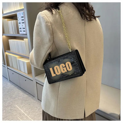 Bolsas de mensageiros femininas elegantes de 2022 com fechamento de botão e decoração de contas em 7 cores elegantes