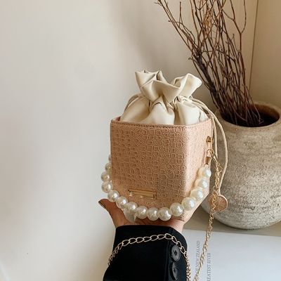 Bolsa de molho de verão de cor de doces com bolso de escova de ombro de cadeia de pérolas para mulheres