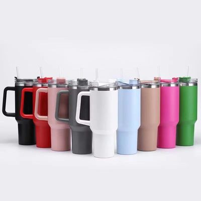 Taças de viagem 40oz Dupla parede isolado Flasca de aço inoxidável para bebidas quentes e frias