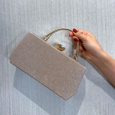 Vintage Style Hasp Mulheres Bolsa de mão adornada com Designer Highlight Sequins Tendência de couro