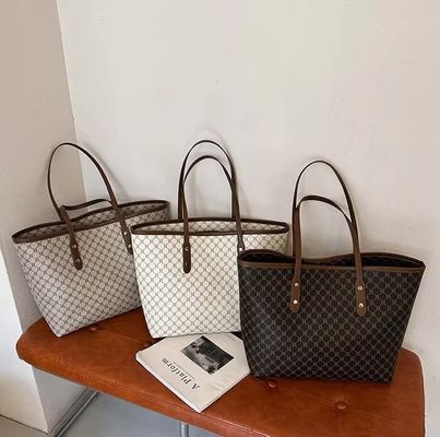 Logotipo personalizado aceito Bolsa de mão de luxo impressa Mulheres Bolsa de ombro PU Bolsa de toque feminina LDTC-RTS88