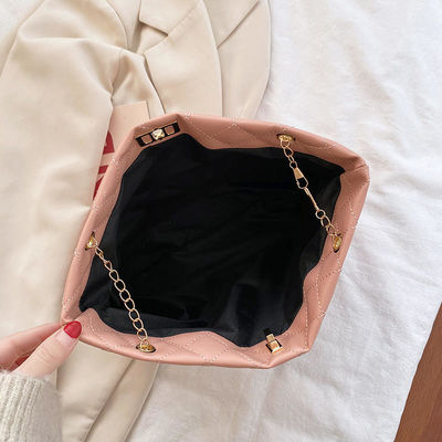Vida diária Bolsas de mão de corpo cruzado com bolsas de cadeia e bordados de doces para mulheres