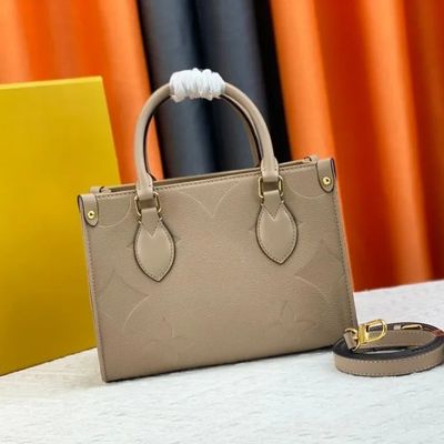 Saco de mão feminino com fechamento com couro genuíno e design de couro duro e robusto