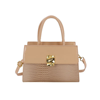 2023 Direct Casual Tote para Mulheres Bolsa de Largo de Couro e Bolsa de Ombro de Design