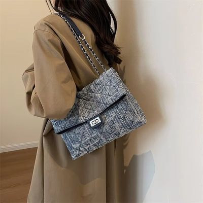 Versão coreana Carinha Bolsa de ombro de cadeia Envio rápido em 3-5 dias para Bolsa de pelúcia feminina