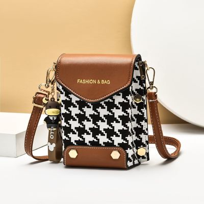 2024 Moda Bolsa de ombro Caramelo Bolsa de impressão para mulheres Bolsas de mão Bolsa de mensageiro de verão