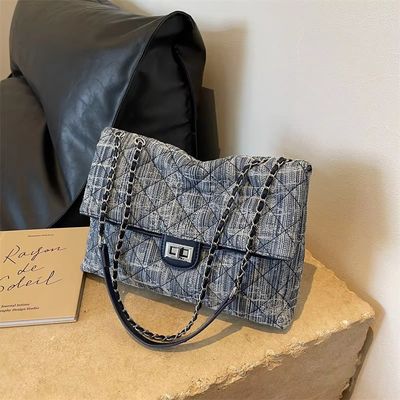 Versão coreana Carinha Bolsa de ombro de cadeia Envio rápido em 3-5 dias para Bolsa de pelúcia feminina