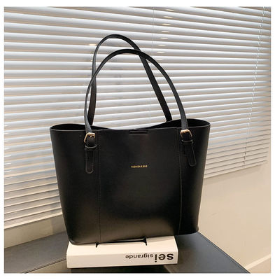 Bolsas de moda feminino de moda de 2024 com cadeia de ouro e alça única