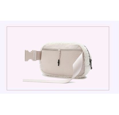 Luxo Plush Crossbody Fanny Pack Bolsas de moda Bolsa de mão Tipo de carta padrão