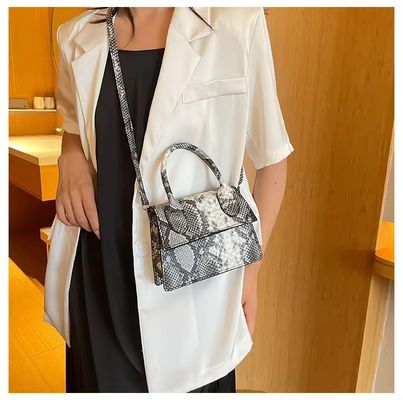 Bolsas de moda de luxo elegante para senhoras Designer destaque sequins de couro pequenas bolsas