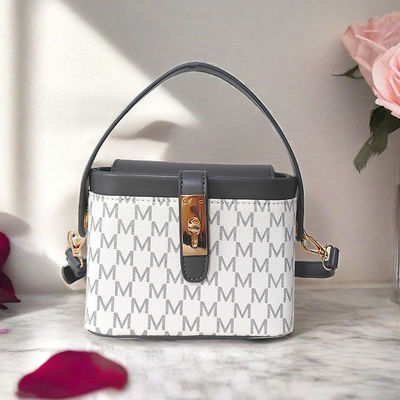 Saco de mão ou crossbody para mulheres de minorias