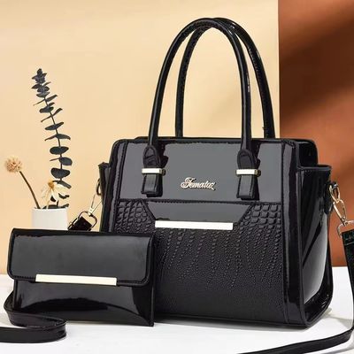 Temporada de Inverno Bolsas de mão de grande capacidade para mulheres em couro PU de padrão de jacaré