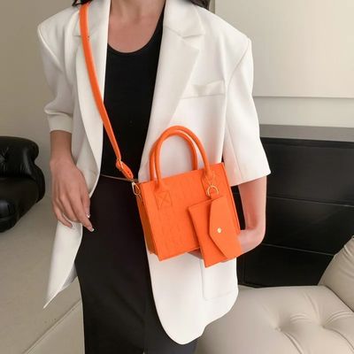 Saco de estilo vintage para mulheres elegantes feito de material leve